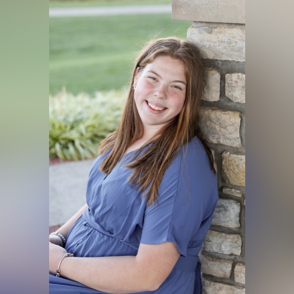 Meet your Posher, Sam - Picture 1 of 2